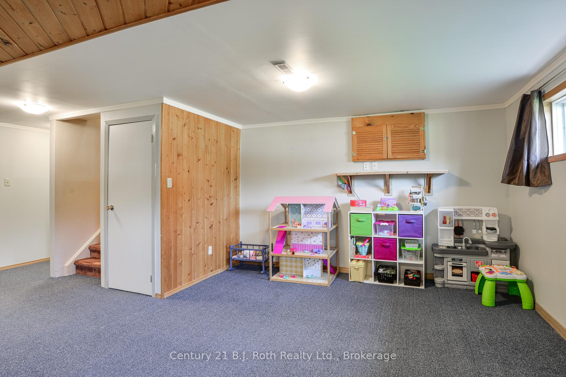 Photo 15 of 57 Andrea Crescent, Orillia — HOMEH