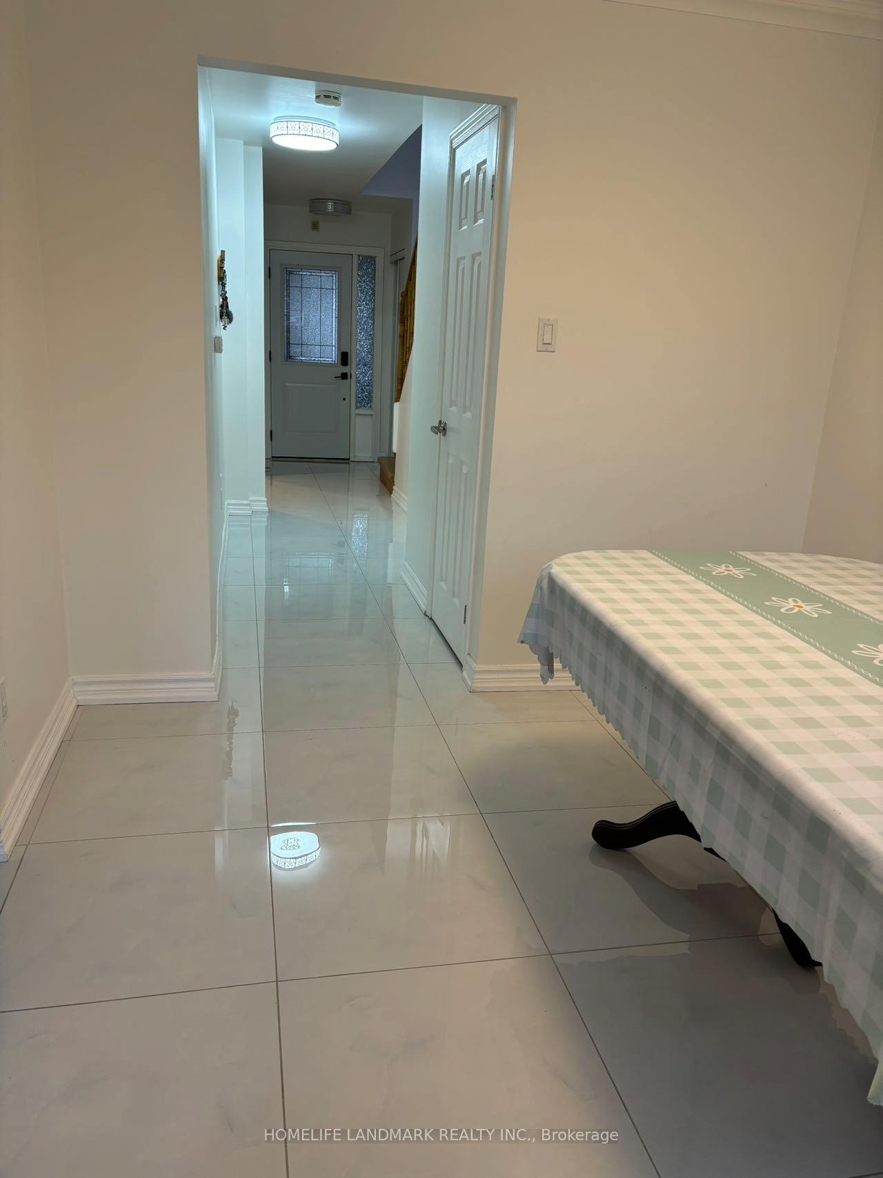 Photo 15 of 52 Halder Crescent, Markham, Milliken Mills East — HOMEH