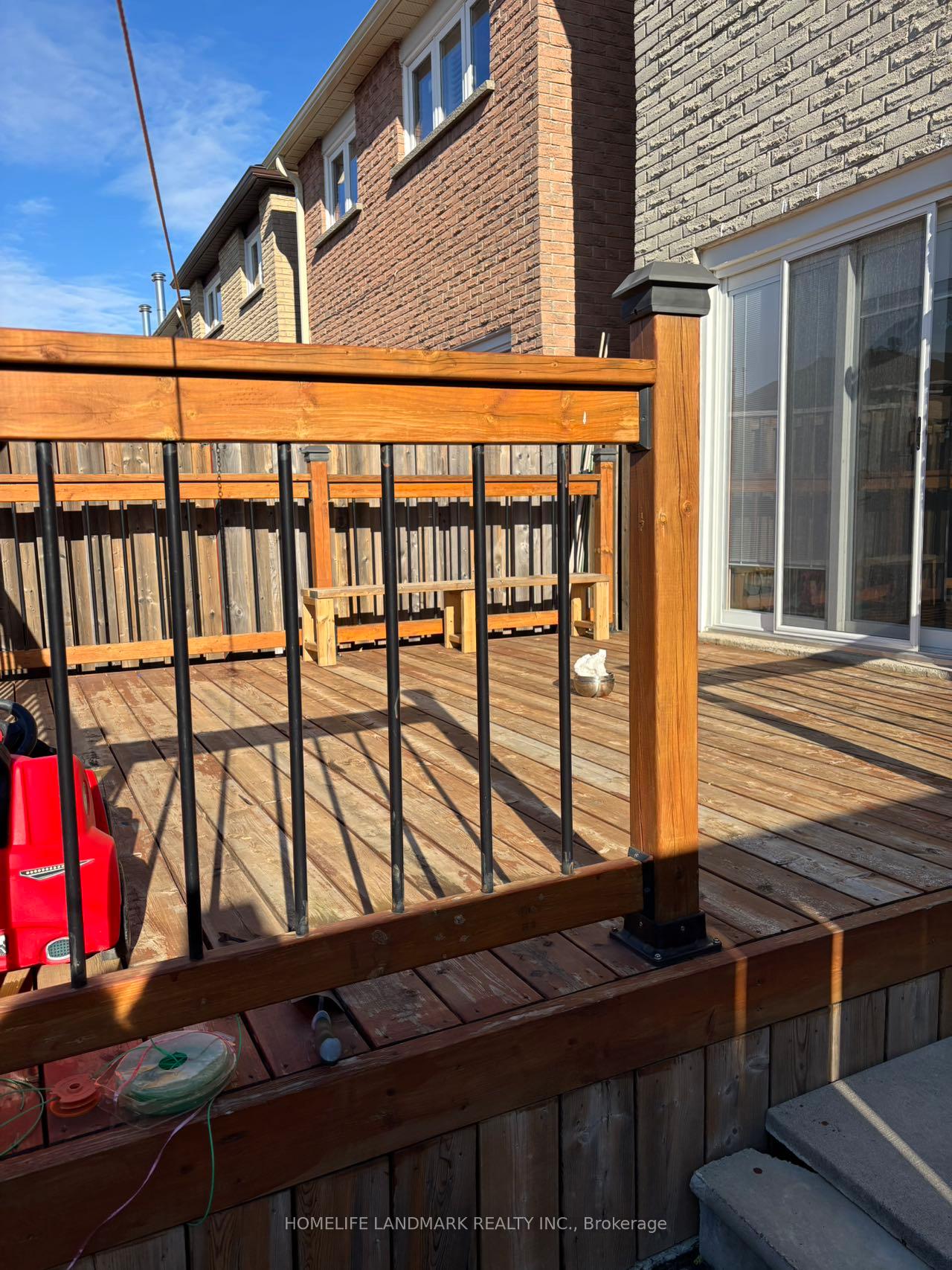 Photo 24 of 52 Halder Crescent, Markham, Milliken Mills East — HOMEH
