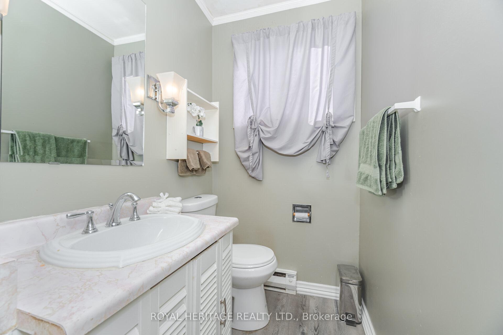 Photo 12 of 369 Carnaby Court, Oshawa, Centennial — HOMEH
