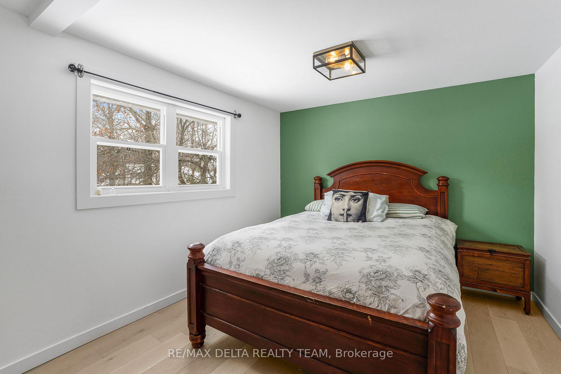 Photo 15 of 984 Hillmillar Street, Ottawa, Cumberland Village — HOMEH