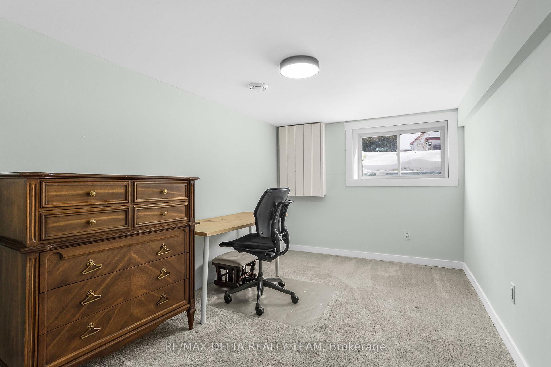Photo 18 of 984 Hillmillar Street, Ottawa, Cumberland Village — HOMEH
