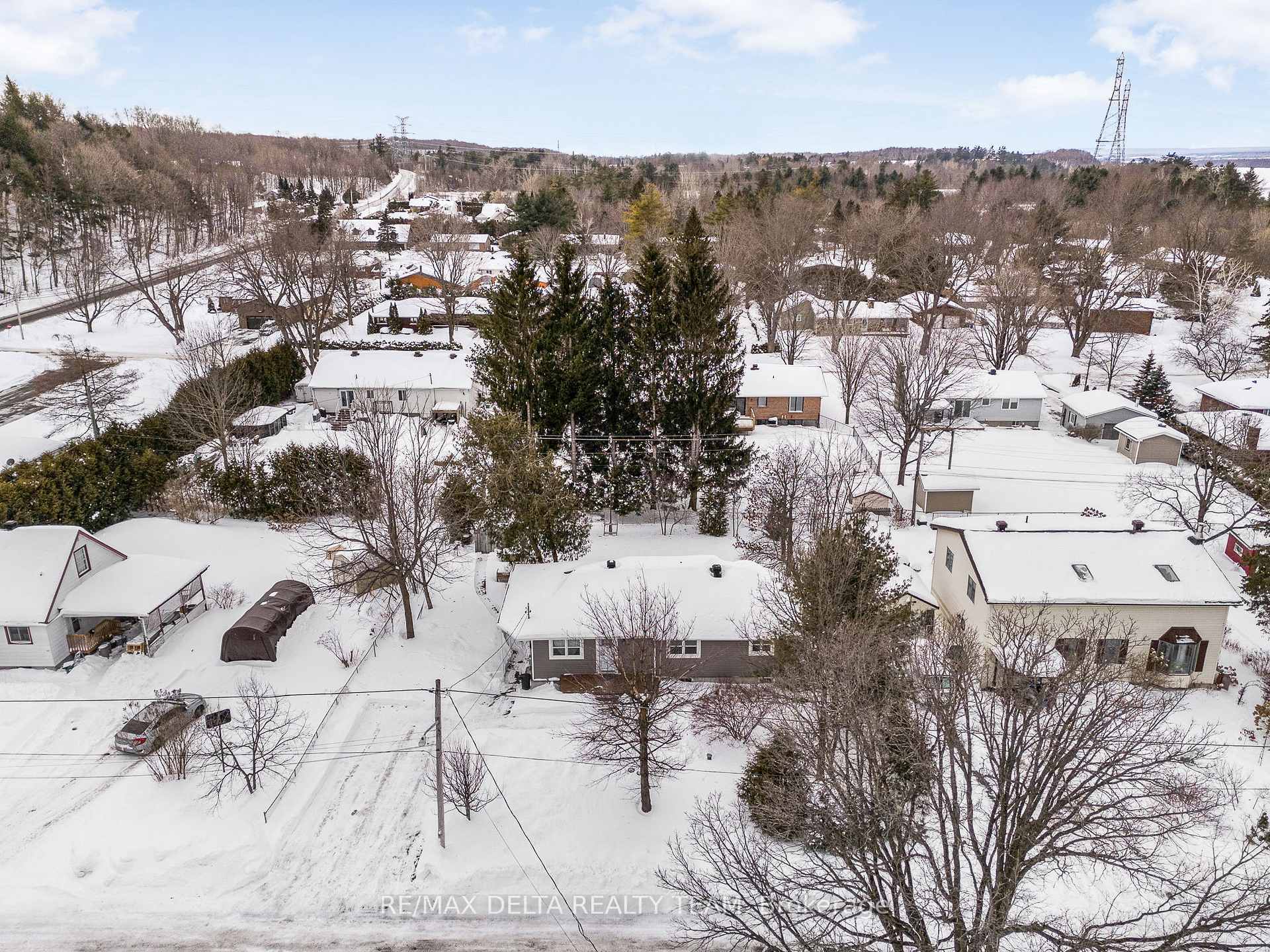 Photo 30 of 984 Hillmillar Street, Ottawa, Cumberland Village — HOMEH
