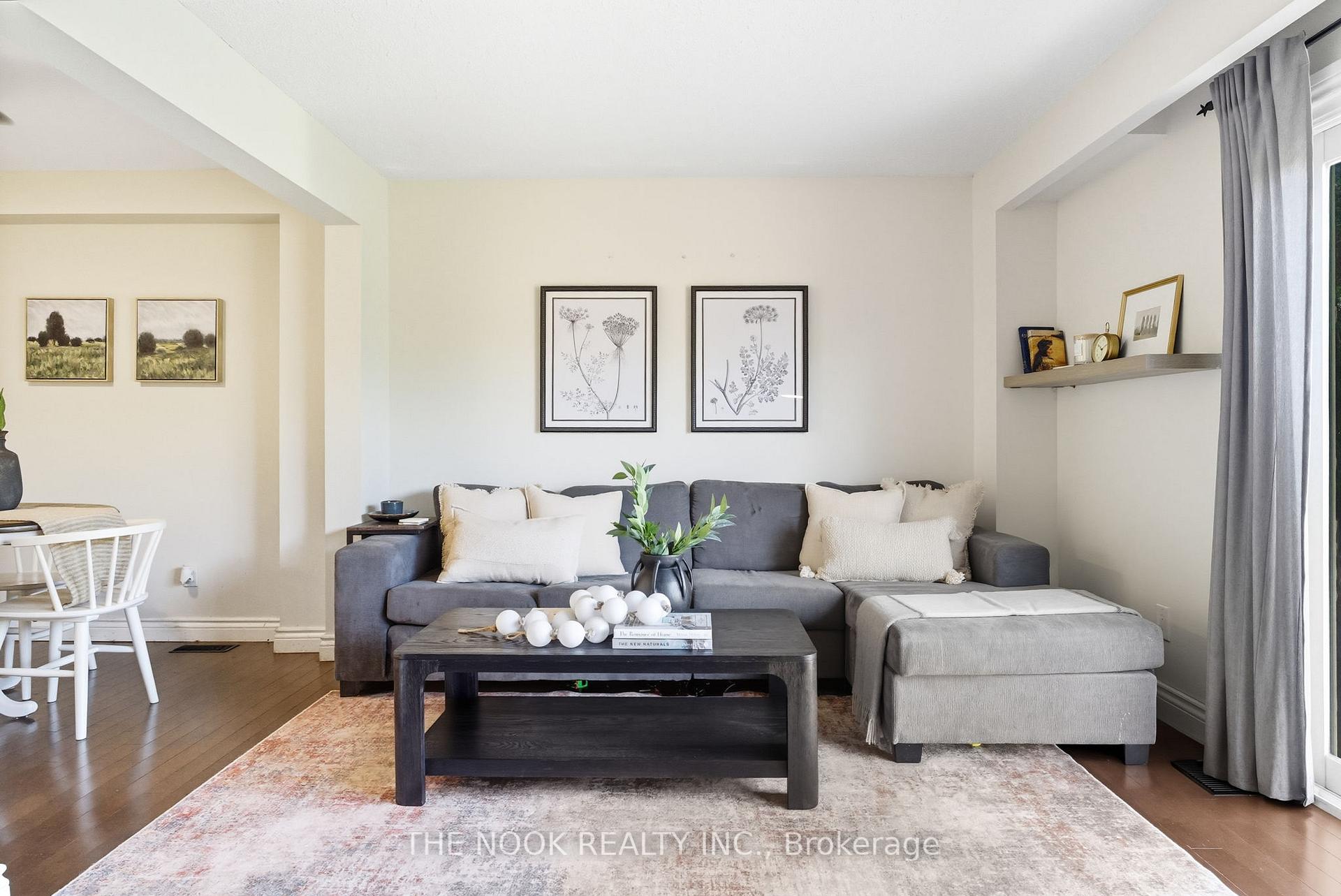 Photo 8 of 441 Charrington Avenue, Oshawa, Centennial — HOMEH