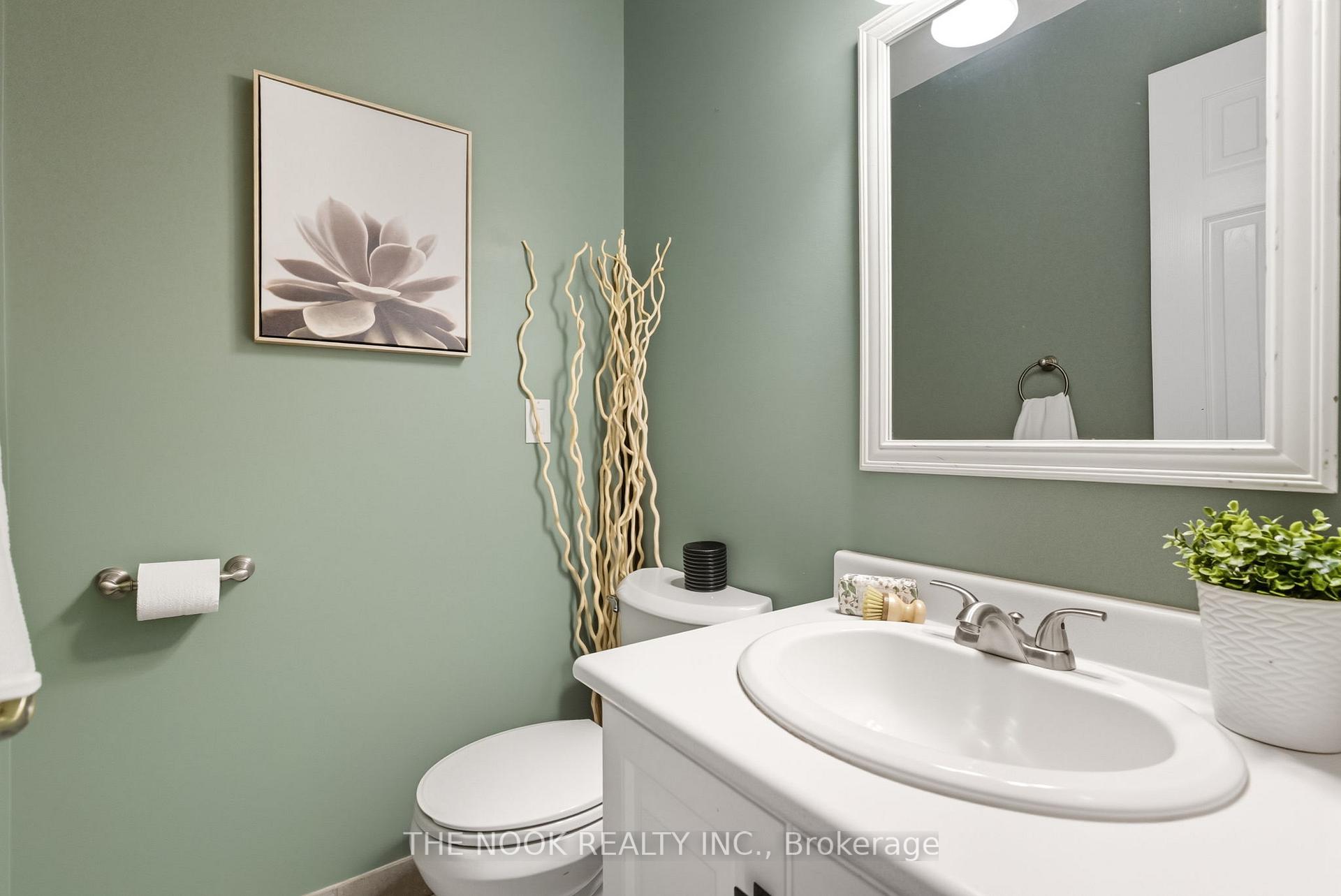 Photo 18 of 441 Charrington Avenue, Oshawa, Centennial — HOMEH