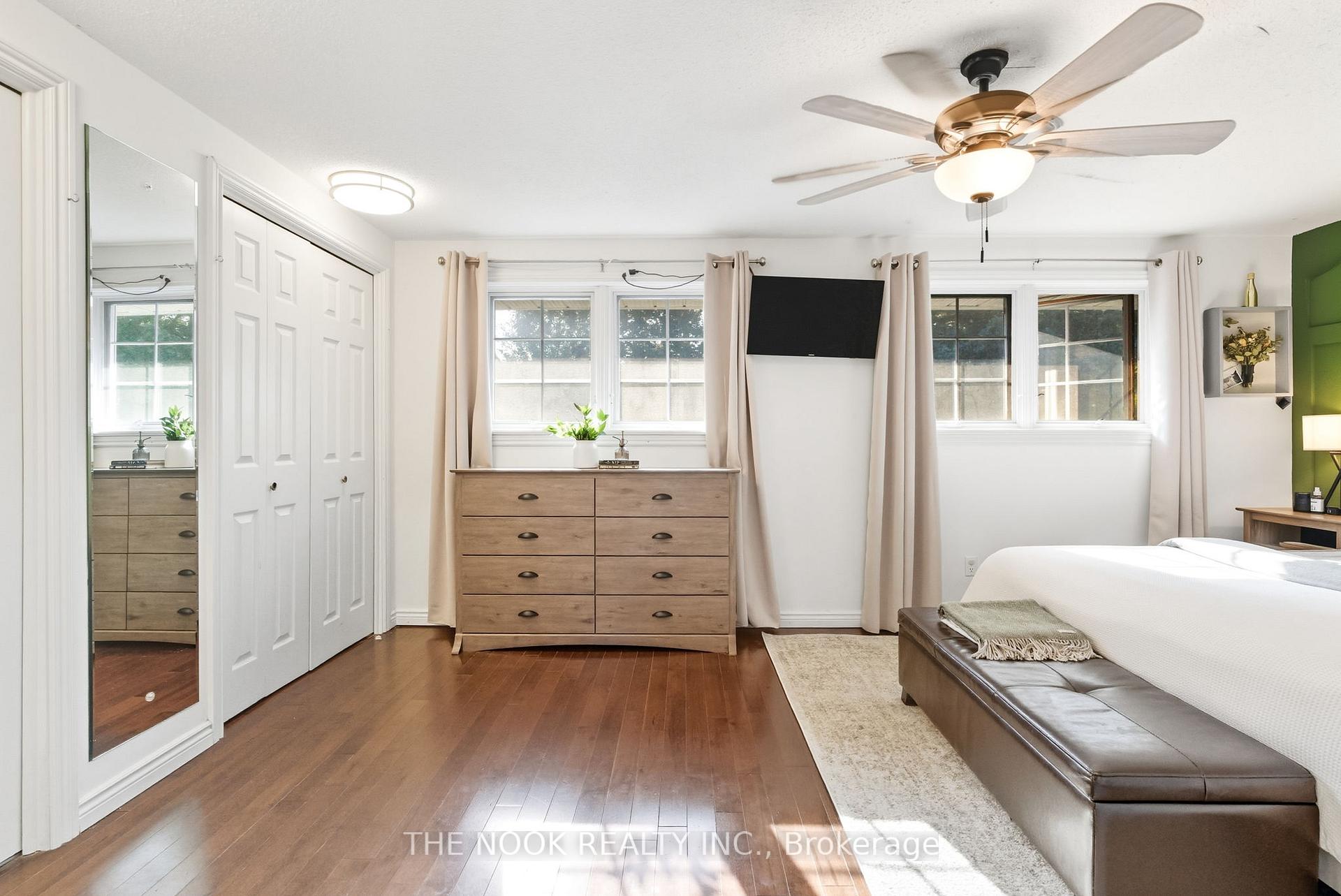 Photo 23 of 441 Charrington Avenue, Oshawa, Centennial — HOMEH