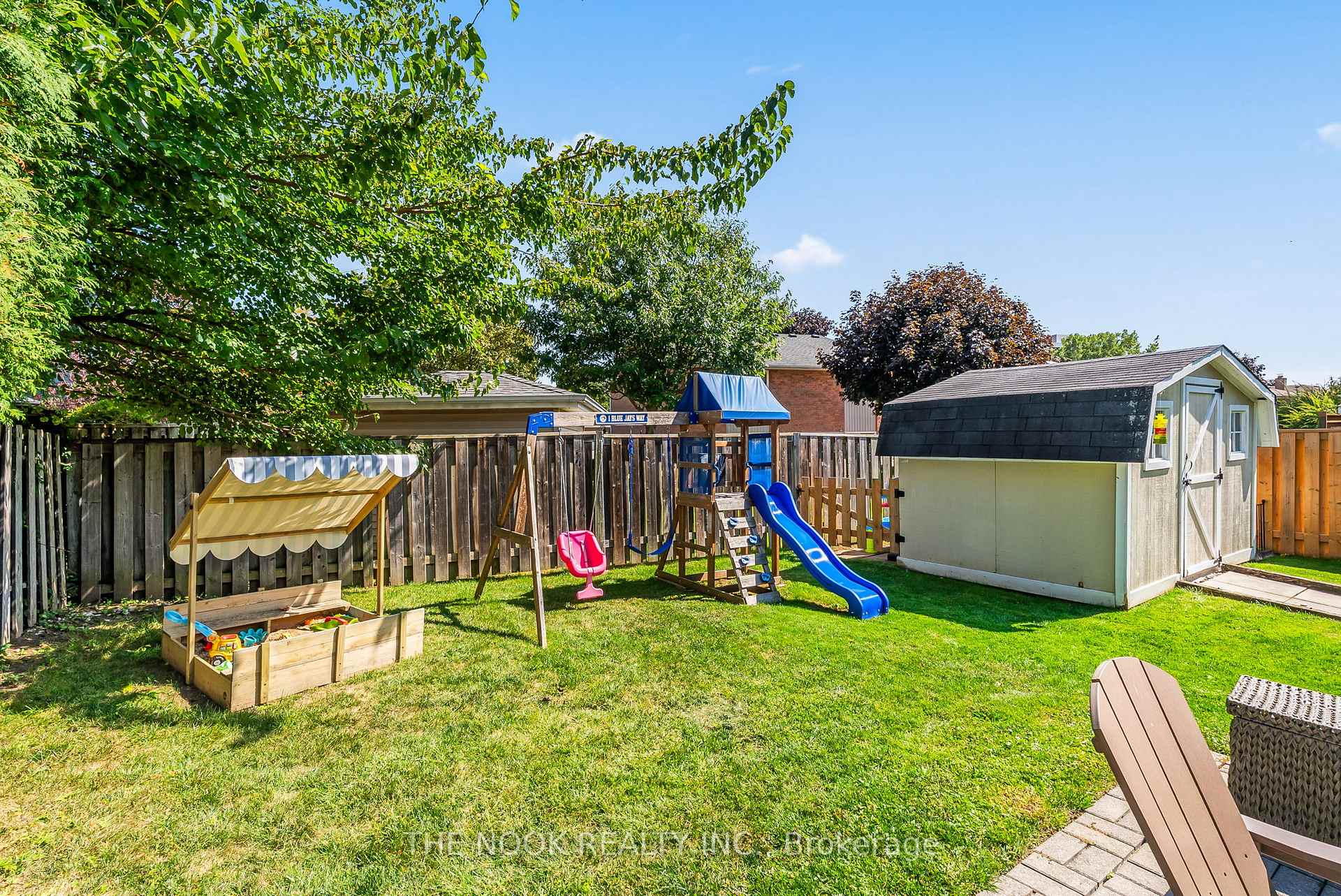 Photo 42 of 441 Charrington Avenue, Oshawa, Centennial — HOMEH