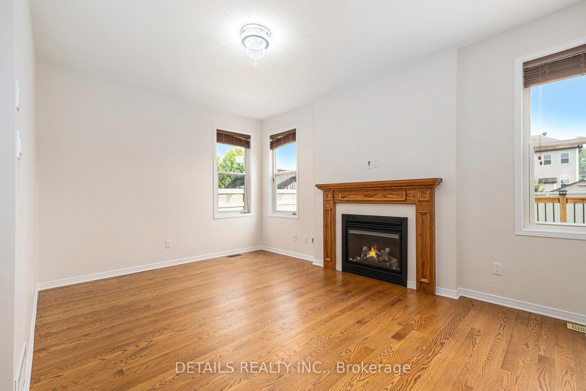 Photo 8 of 809 Pinnacle Street, Ottawa, Notting Hill/Summerside — HOMEH