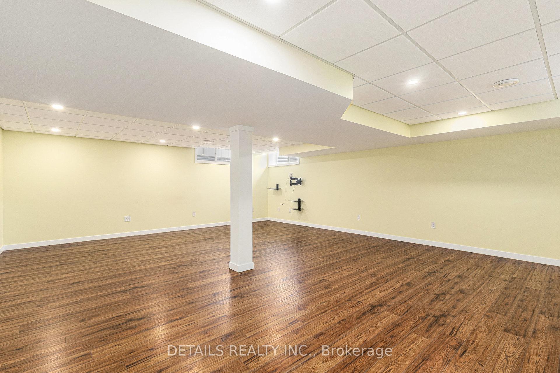 Photo 10 of 809 Pinnacle Street, Ottawa, Notting Hill/Summerside — HOMEH