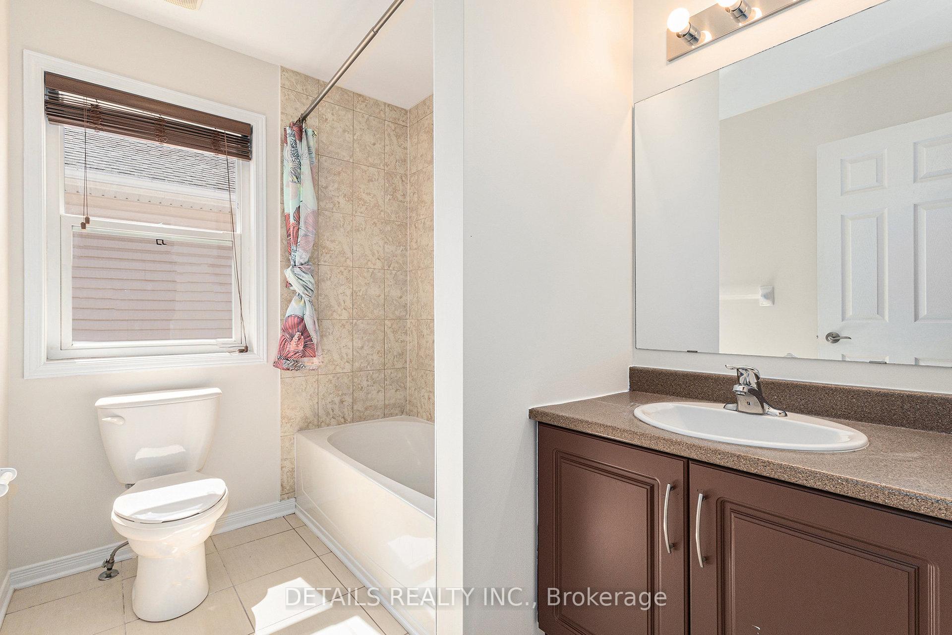 Photo 12 of 809 Pinnacle Street, Ottawa, Notting Hill/Summerside — HOMEH