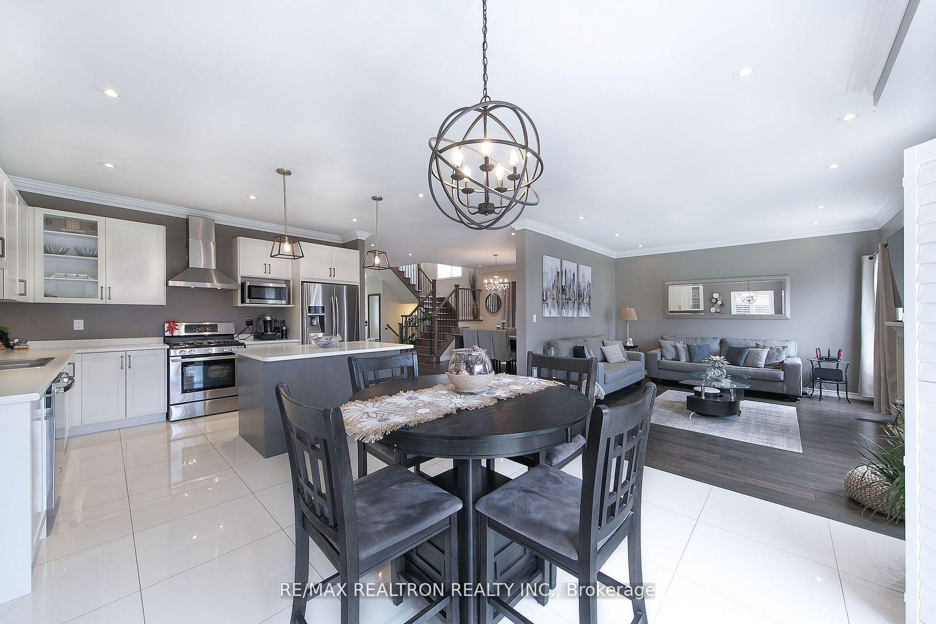 Photo 7 of 148 Hutchinson Drive, New Tecumseth, Alliston — HOMEH
