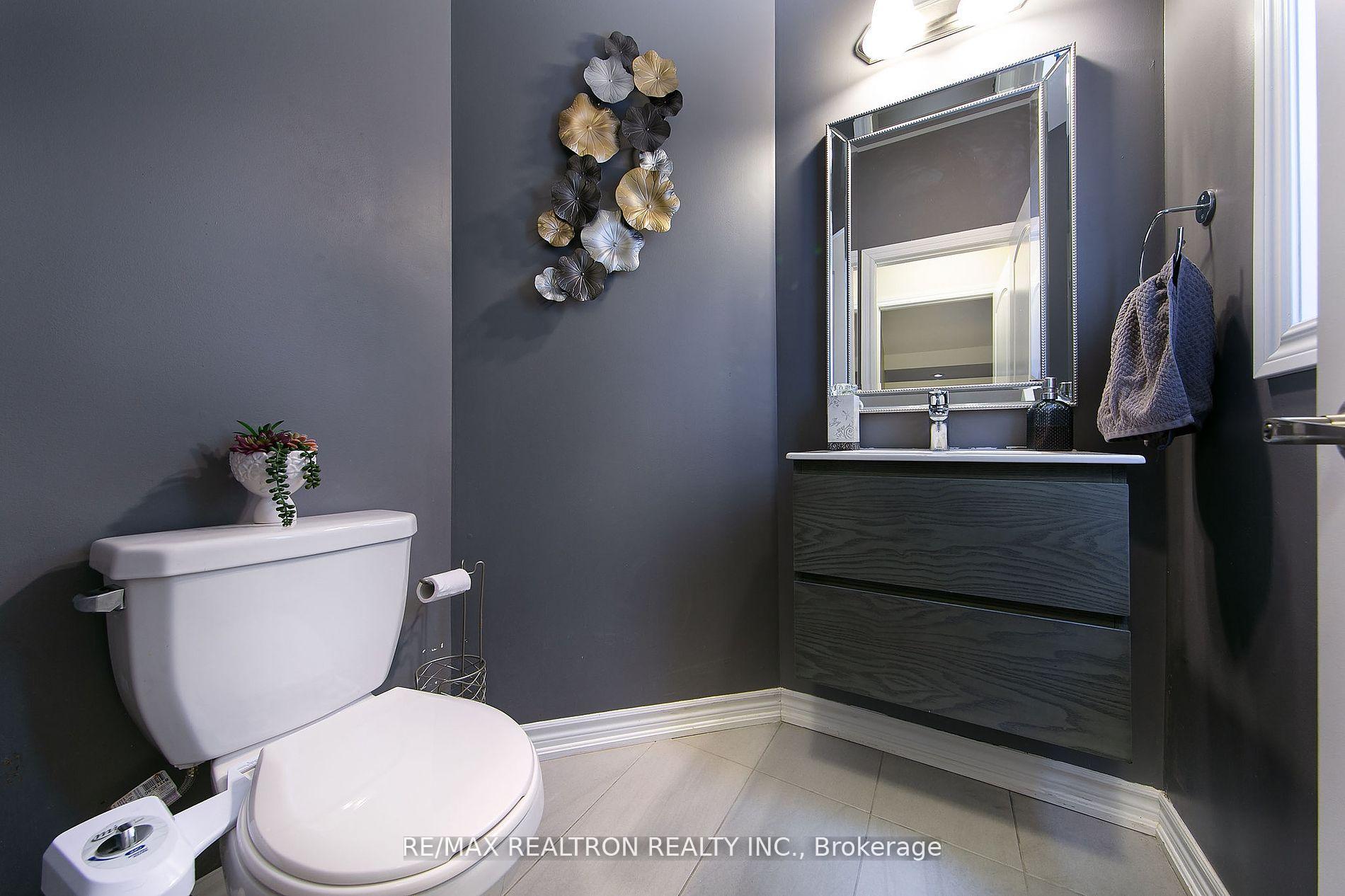 Photo 12 of 148 Hutchinson Drive, New Tecumseth, Alliston — HOMEH