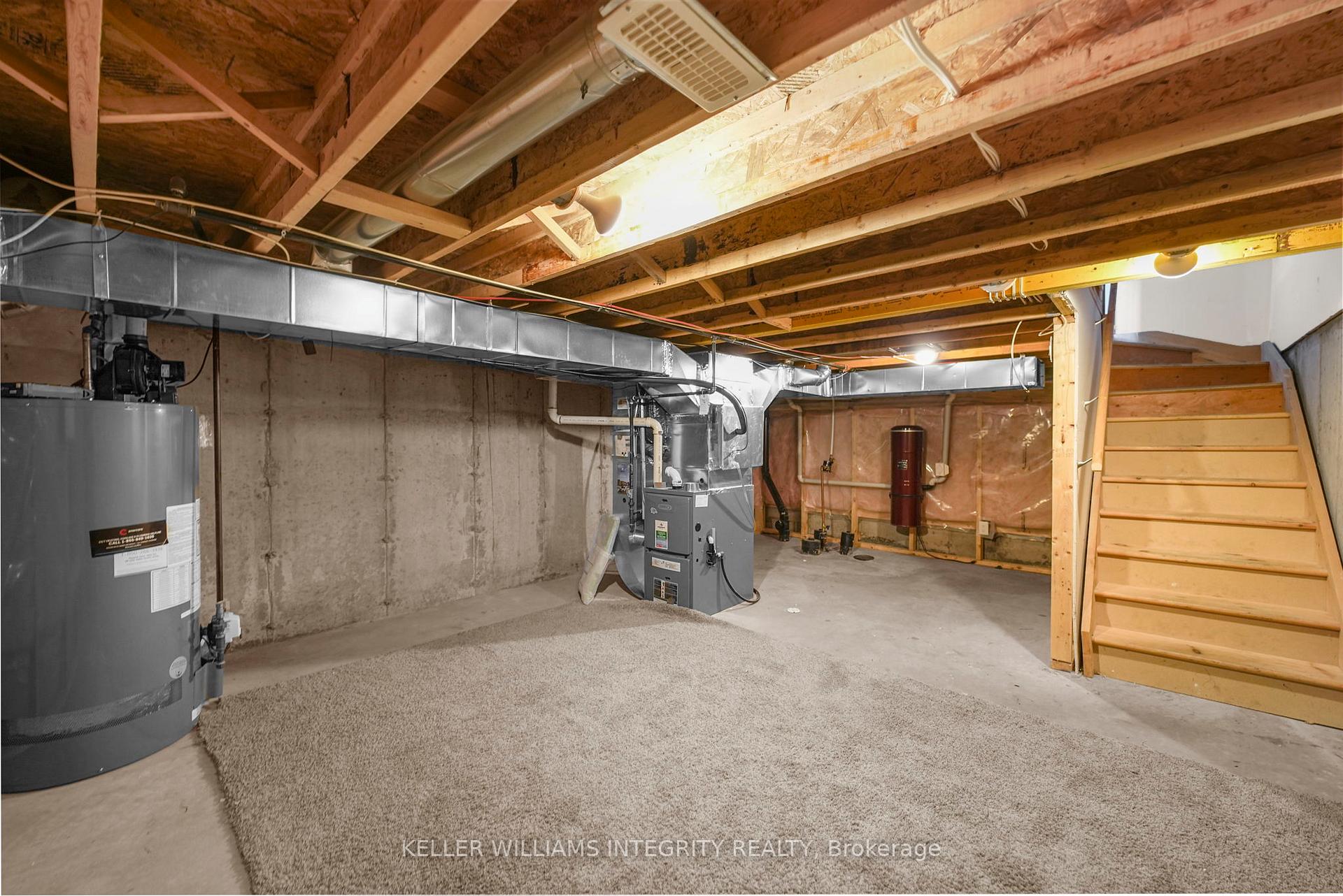Photo 7 of 124 Caithness Private, Ottawa, Mer Bleue/Bradley Estates/Anderson Park — HOMEH