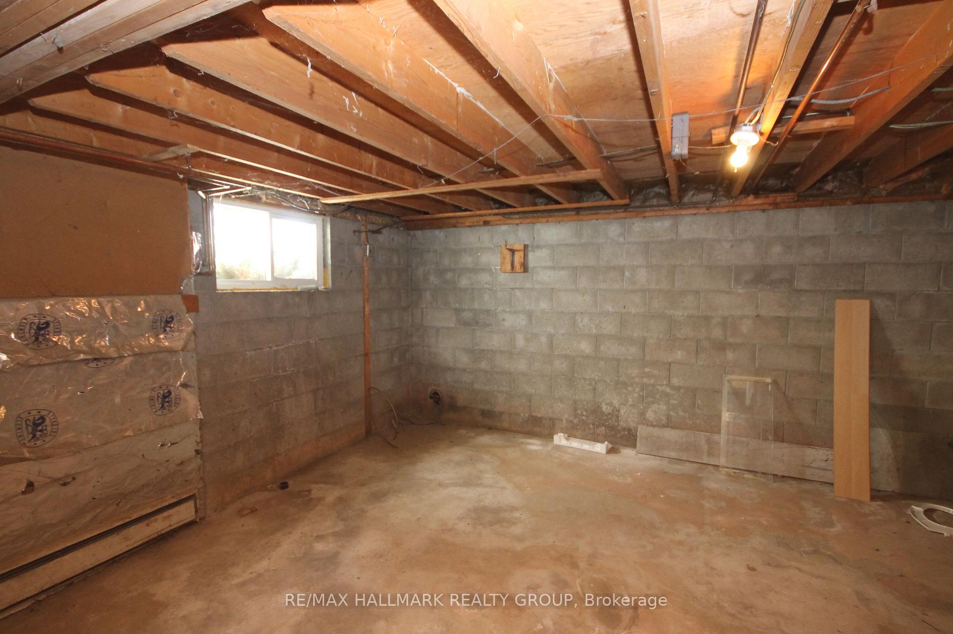 Photo 25 of 343 Pinehill Road, North Grenville, Kemptville — HOMEH
