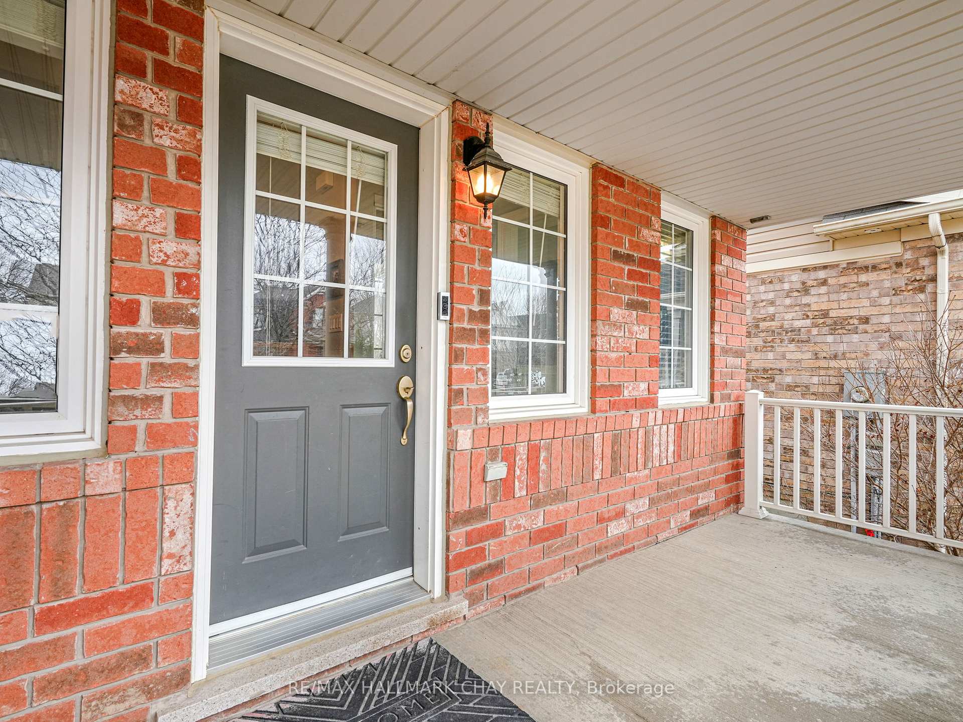 Photo 5 of 9 Kidd Crescent, New Tecumseth, Alliston — HOMEH