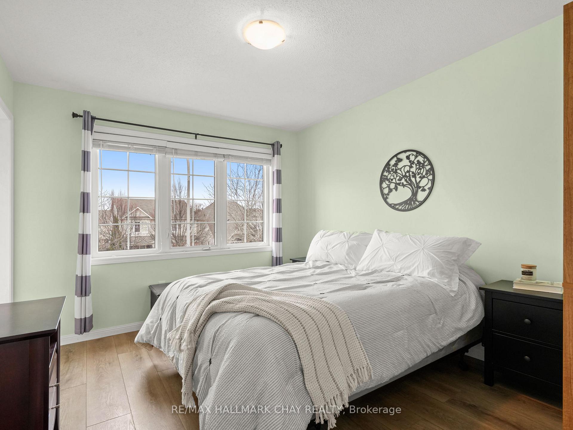 Photo 27 of 9 Kidd Crescent, New Tecumseth, Alliston — HOMEH