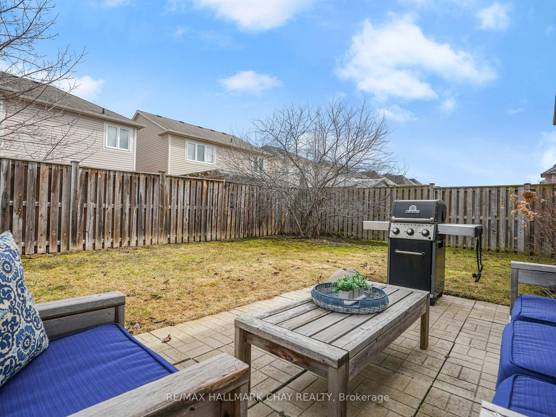 Photo 32 of 9 Kidd Crescent, New Tecumseth, Alliston — HOMEH