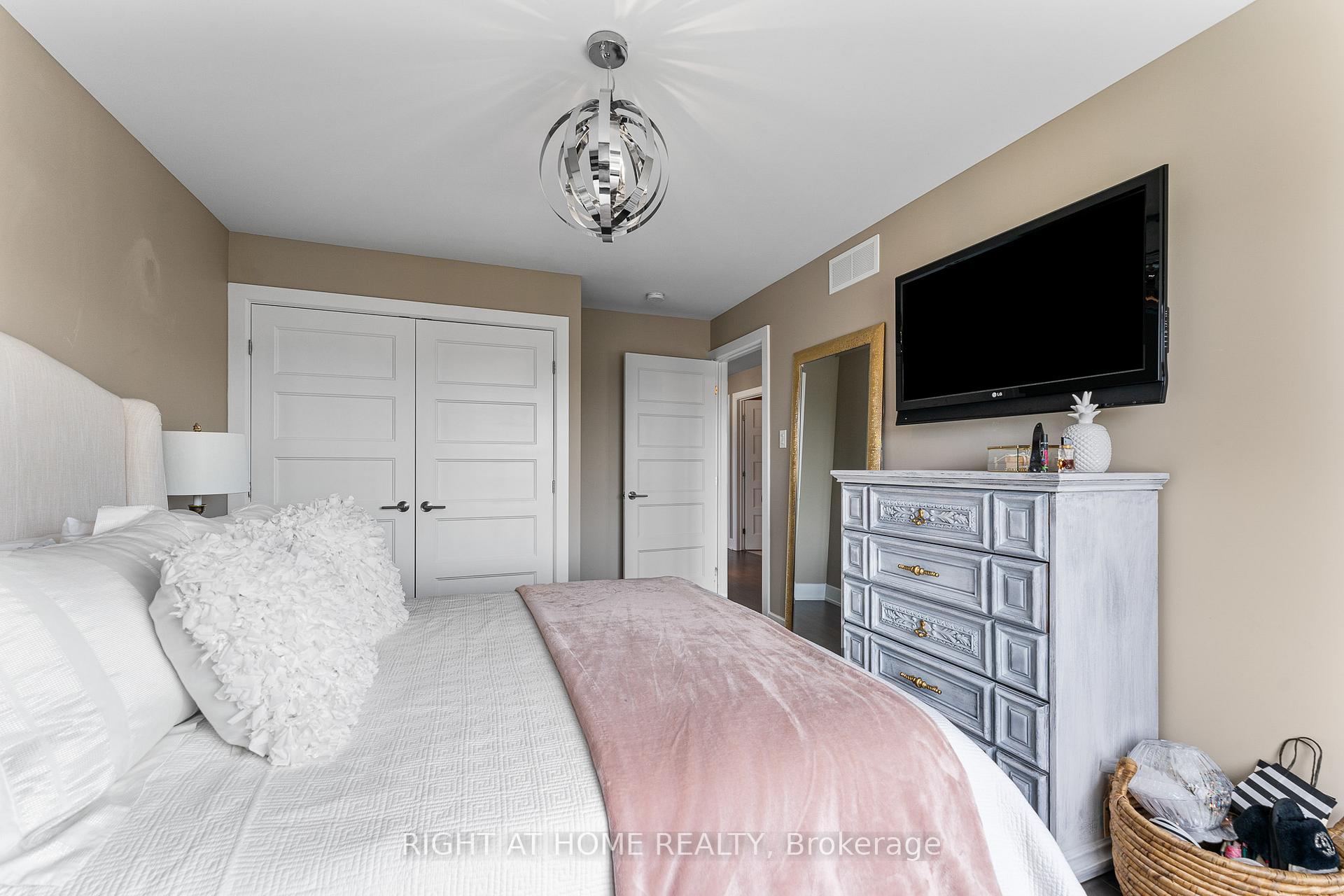 Photo 33 of 6614 Tooney Drive, Ottawa, Orleans/Sunridge — HOMEH