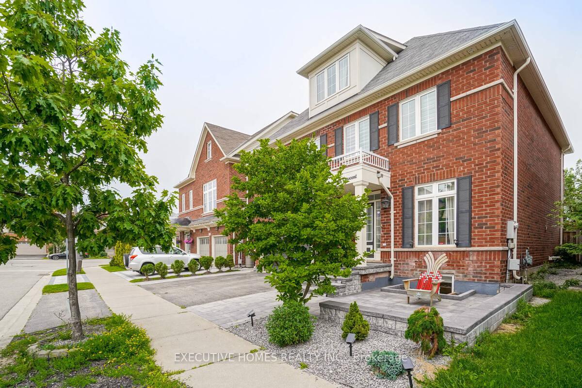 Photo 2 of 348 wrigglesworth Crescent N, Milton, Scott — HOMEH
