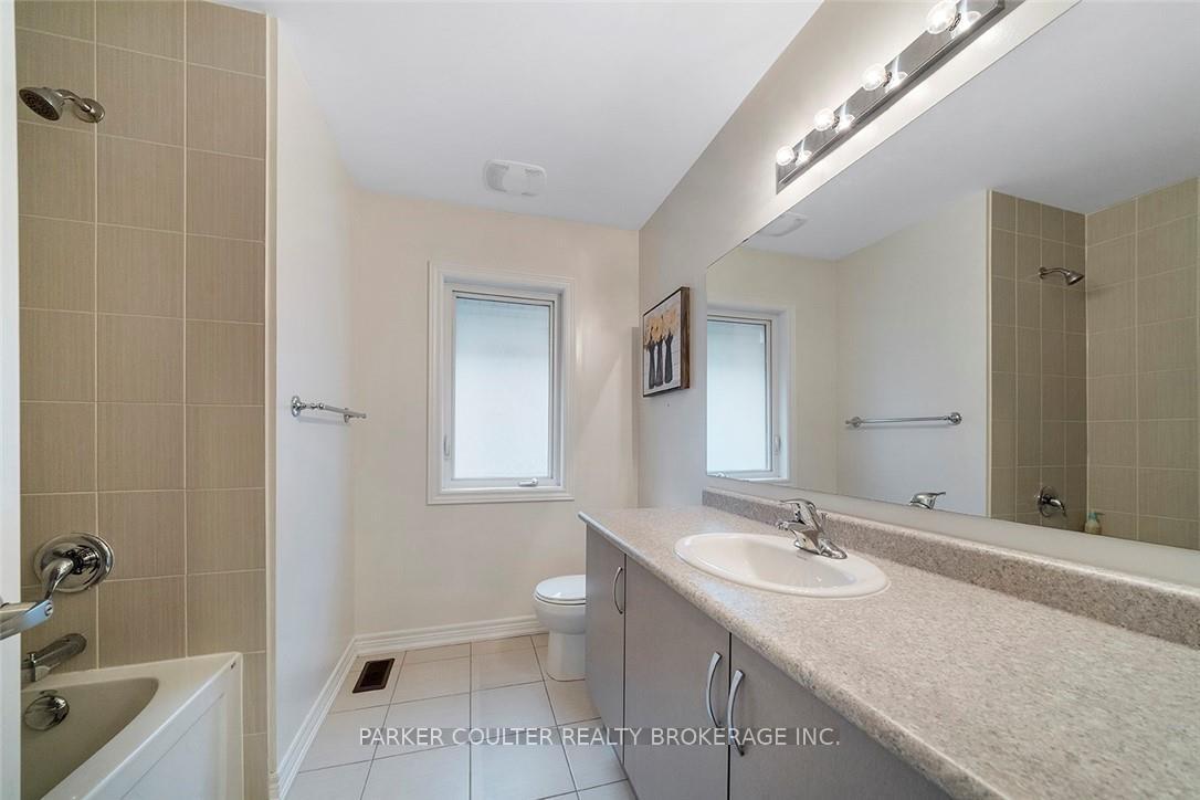 Photo 22 of 18 Gallagher Crescent, New Tecumseth, Rural New Tecumseth — HOMEH
