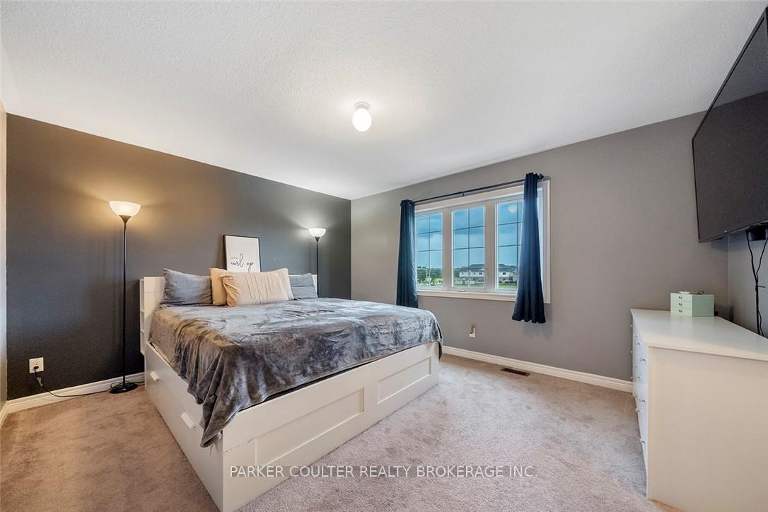 Photo 24 of 18 Gallagher Crescent, New Tecumseth, Rural New Tecumseth — HOMEH