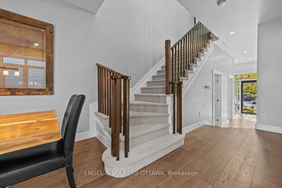 Photo 19 of 1003 Markwick Crescent, Ottawa, Notting Hill/Summerside — HOMEH