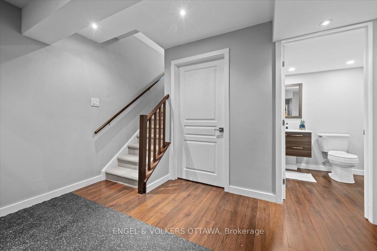 Photo 31 of 1003 Markwick Crescent, Ottawa, Notting Hill/Summerside — HOMEH