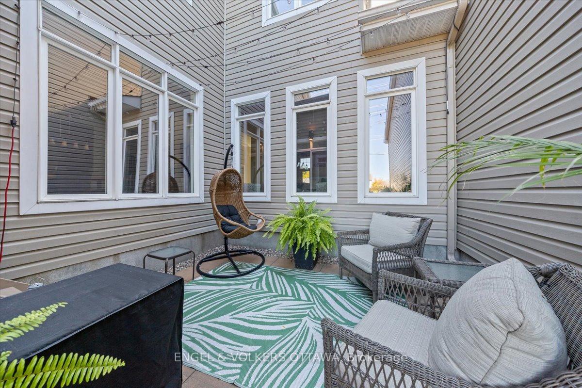 Photo 35 of 1003 Markwick Crescent, Ottawa, Notting Hill/Summerside — HOMEH
