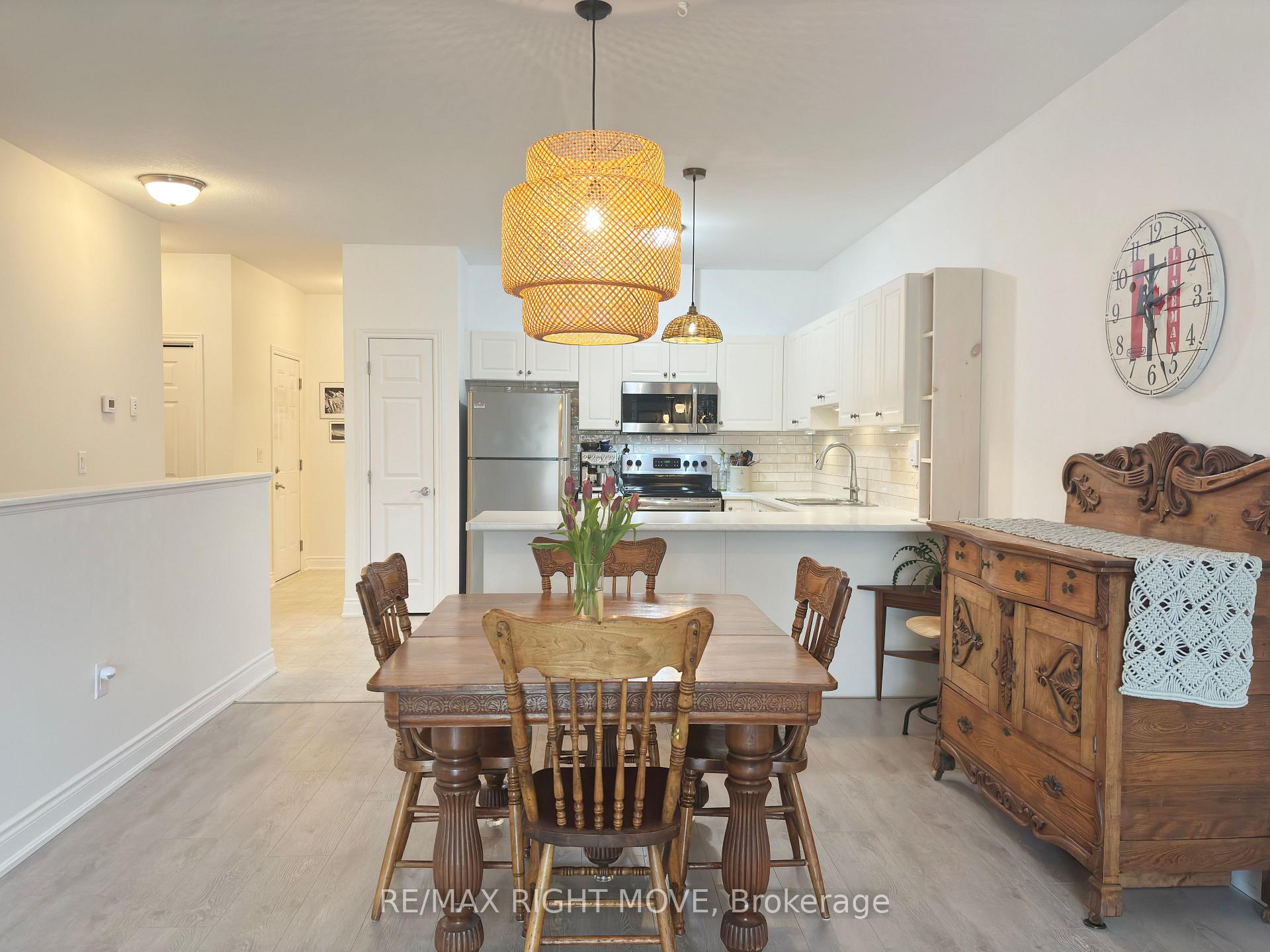 Photo 9 of 104 Lily Drive, Orillia — HOMEH