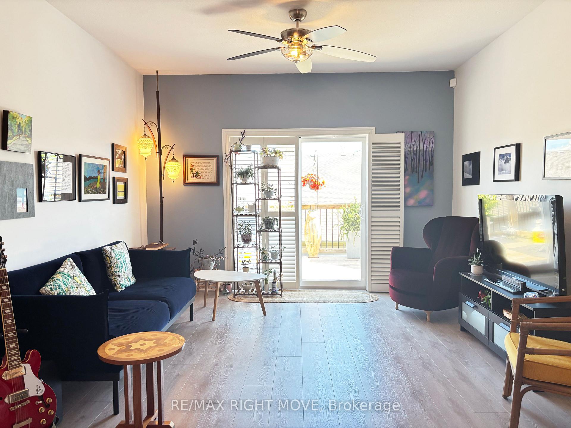 Photo 11 of 104 Lily Drive, Orillia — HOMEH
