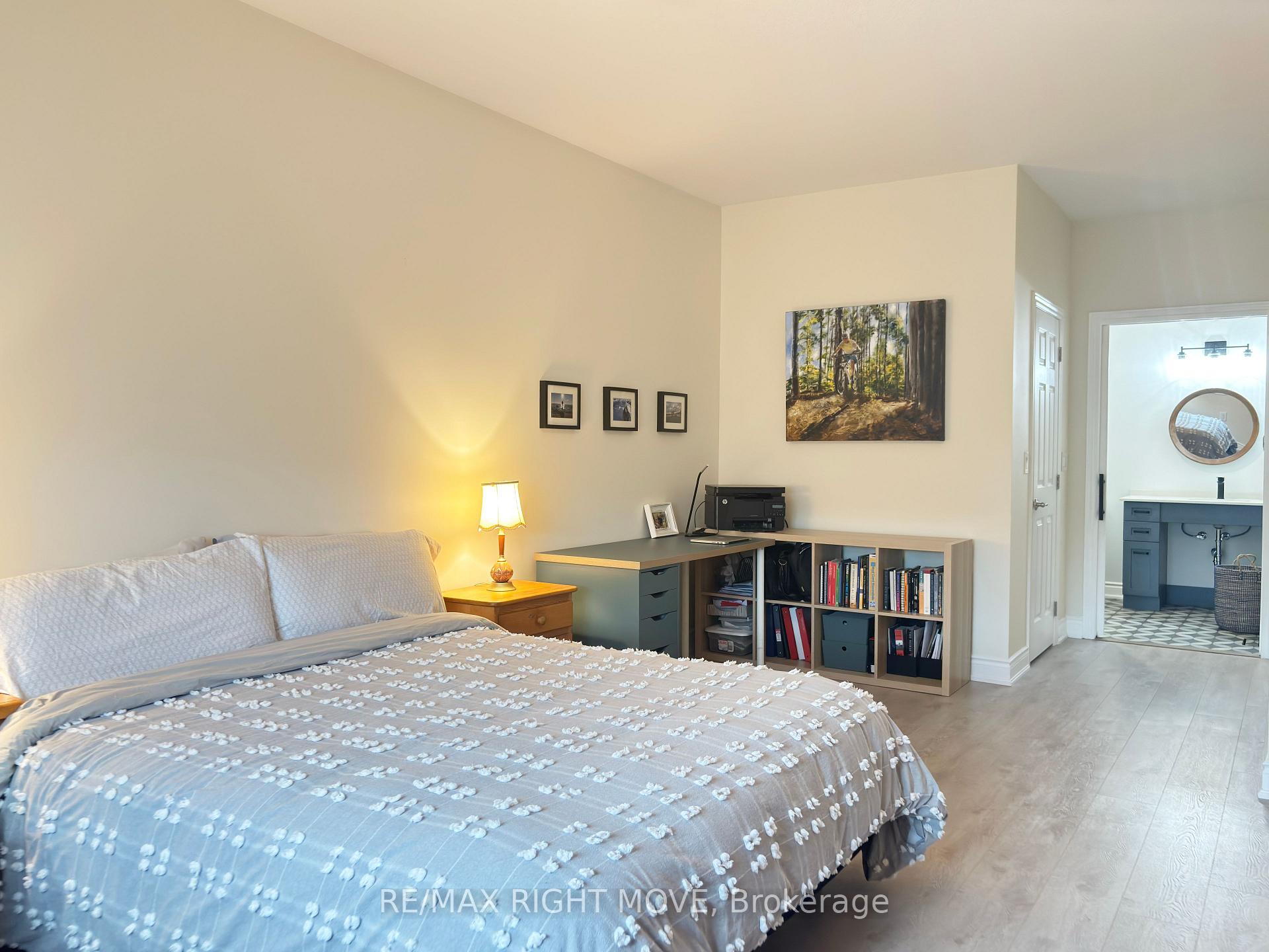 Photo 16 of 104 Lily Drive, Orillia — HOMEH