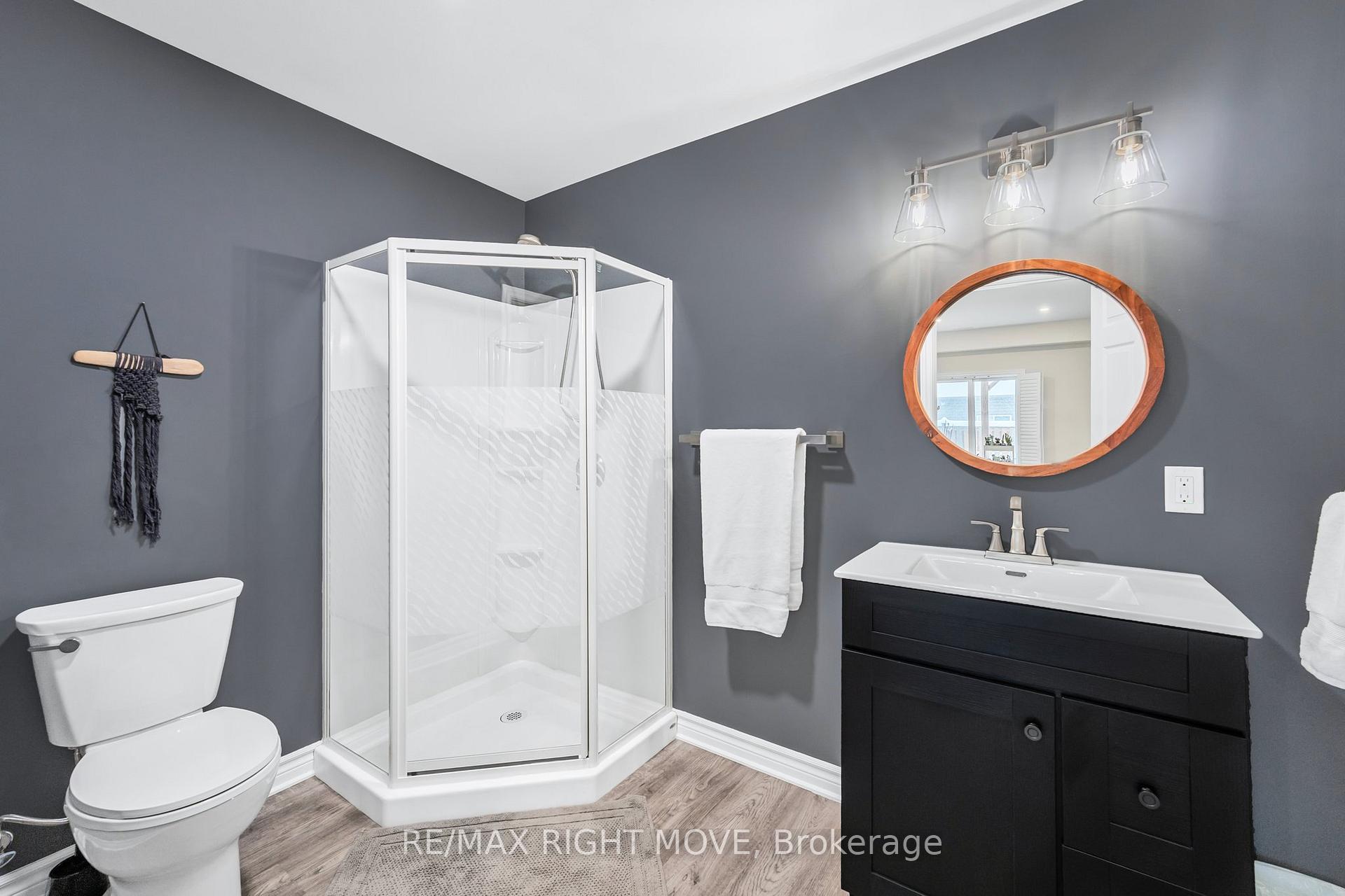 Photo 22 of 104 Lily Drive, Orillia — HOMEH