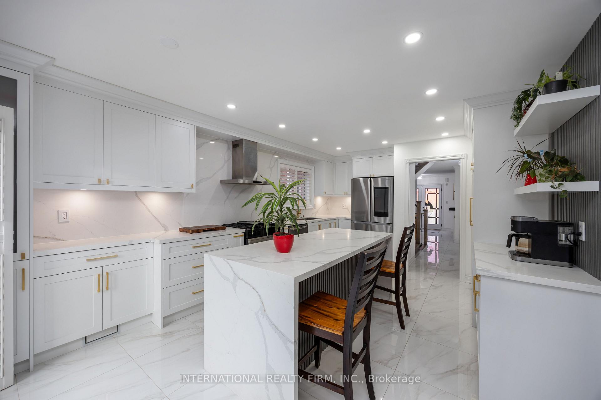 Photo 14 of 1616 Glenbourne Drive, Oshawa, Pinecrest — HOMEH