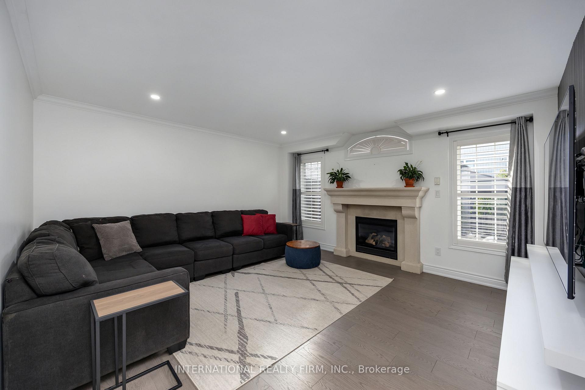Photo 21 of 1616 Glenbourne Drive, Oshawa, Pinecrest — HOMEH