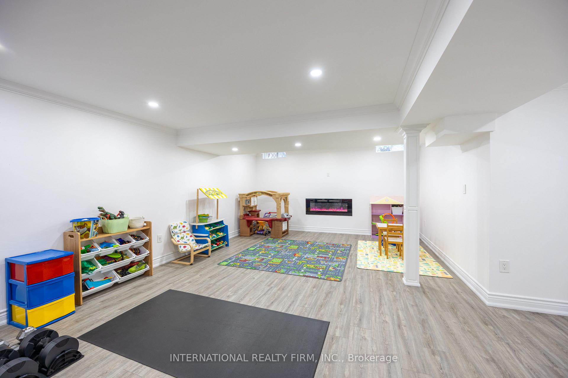 Photo 40 of 1616 Glenbourne Drive, Oshawa, Pinecrest — HOMEH