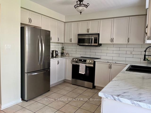 Photo 13 of 155 Panton Trail, Milton, Dempsey — HOMEH