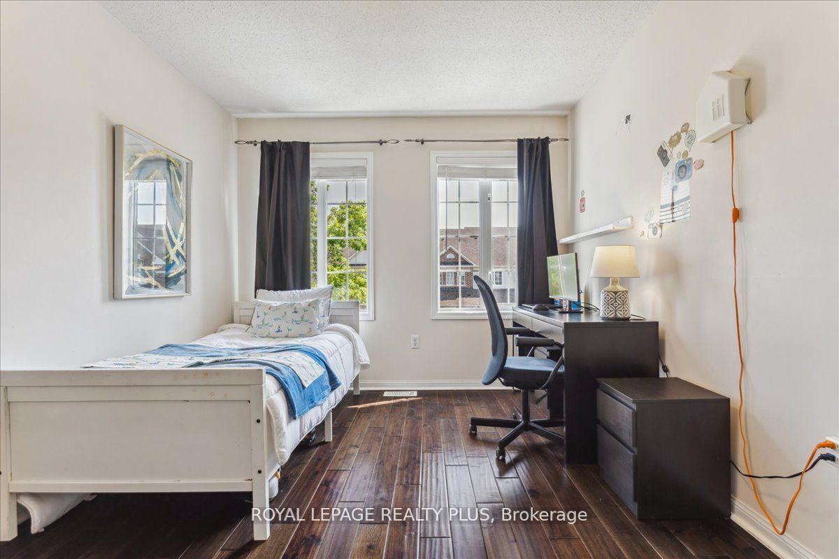 Photo 10 of 155 Panton Trail, Milton, Dempsey — HOMEH
