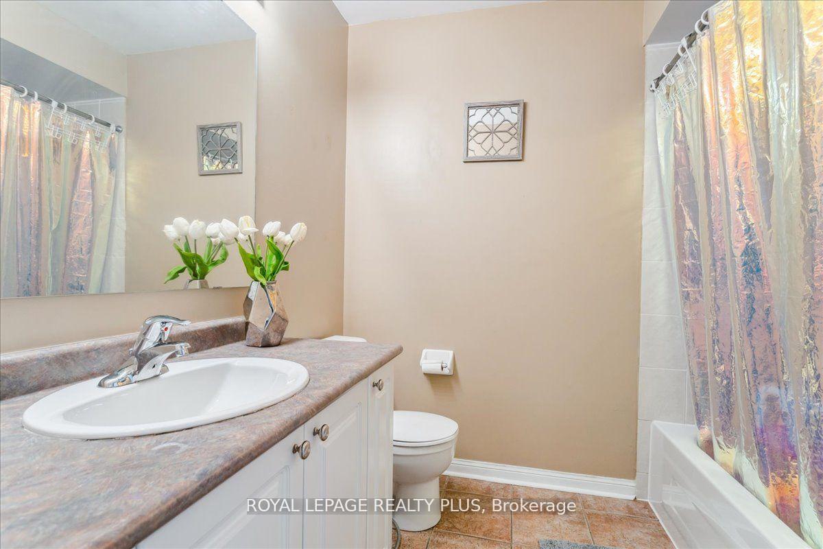 Photo 12 of 155 Panton Trail, Milton, Dempsey — HOMEH