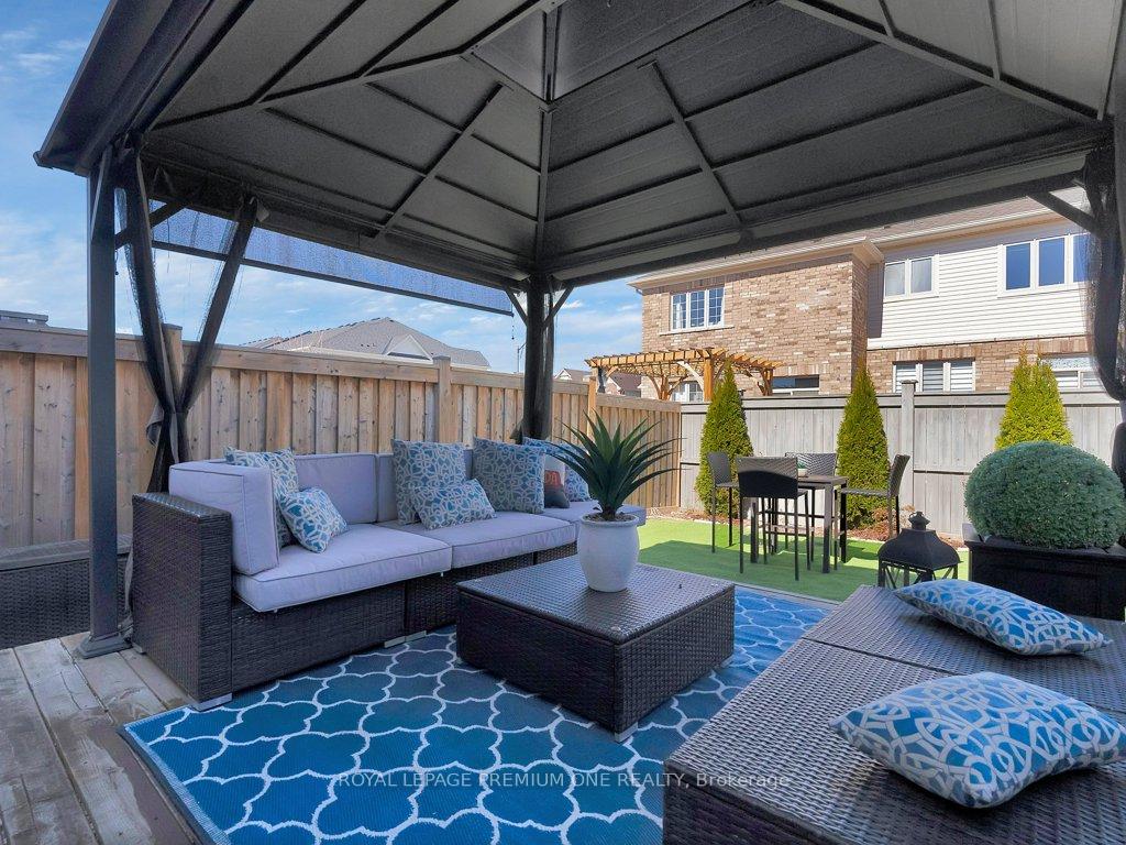 Photo 25 of 30 Sharpe Crescent, New Tecumseth, Tottenham — HOMEH