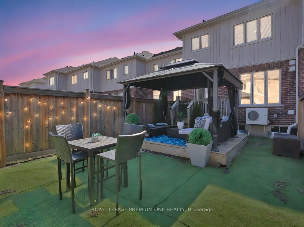 Photo 26 of 30 Sharpe Crescent, New Tecumseth, Tottenham — HOMEH