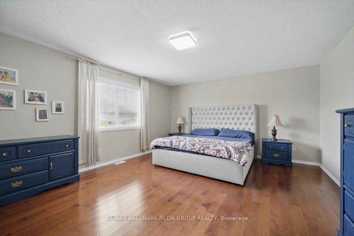 Photo 19 of 247 Lucinda Crescent, Ottawa, Mer Bleue/Bradley Estates/Anderson Park — HOMEH