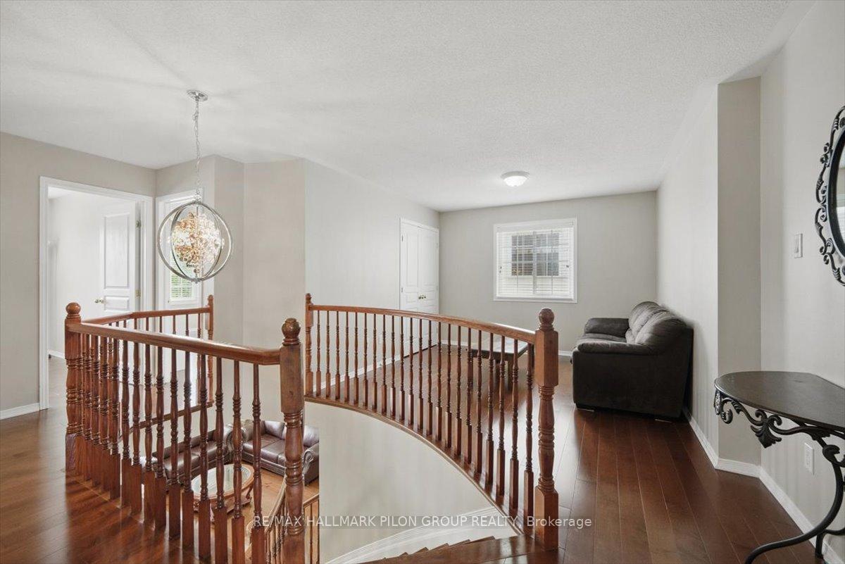 Photo 26 of 247 Lucinda Crescent, Ottawa, Mer Bleue/Bradley Estates/Anderson Park — HOMEH