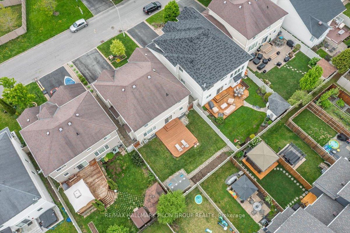 Photo 32 of 247 Lucinda Crescent, Ottawa, Mer Bleue/Bradley Estates/Anderson Park — HOMEH
