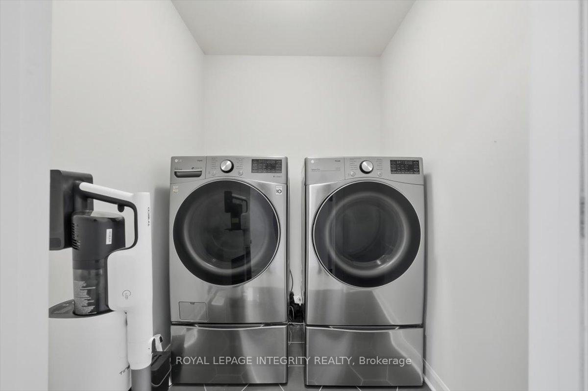 Photo 16 of 717 Sebastian Street, Ottawa, Avalon East — HOMEH