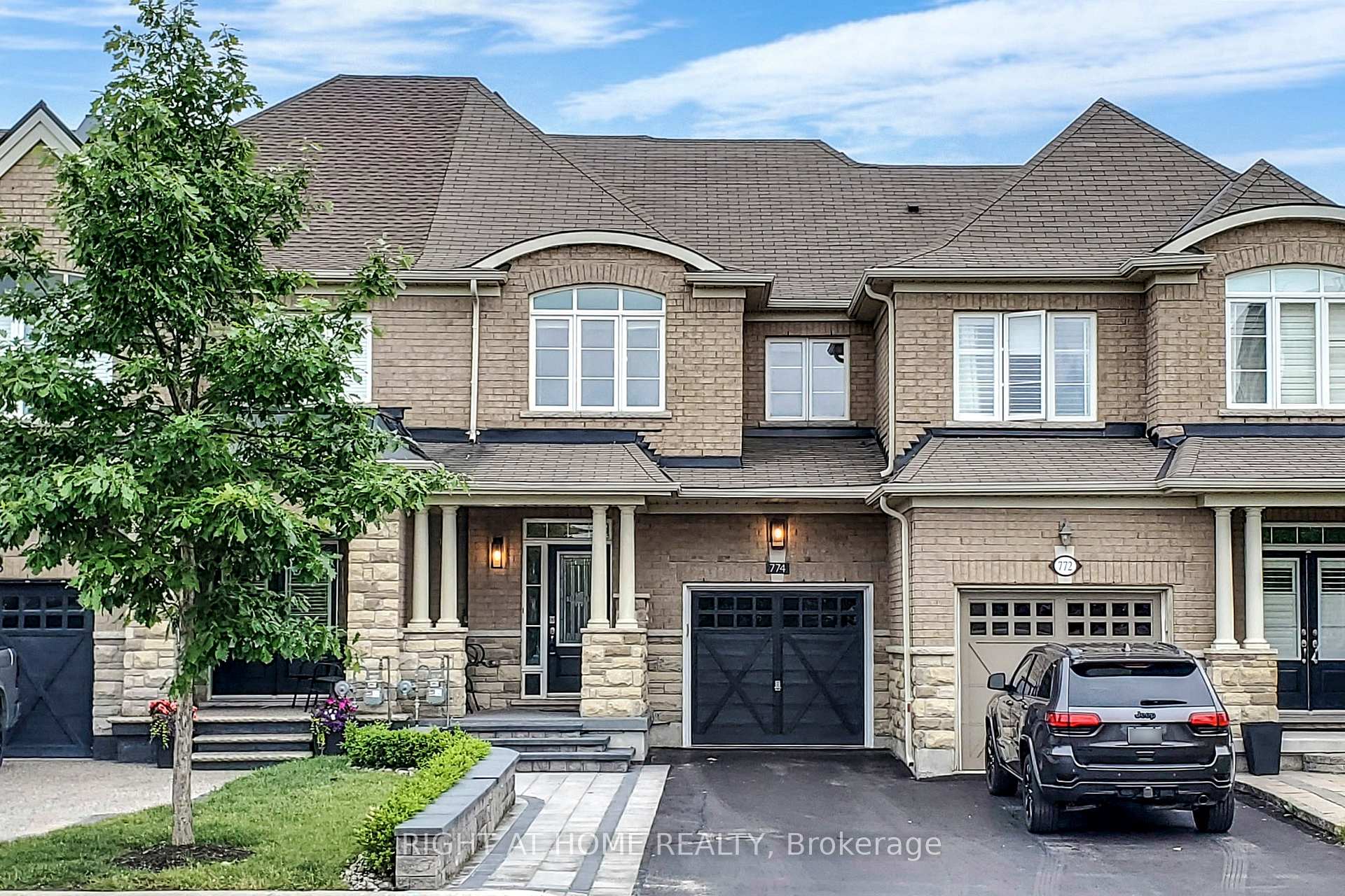 Front of 774 Sugden Terrace