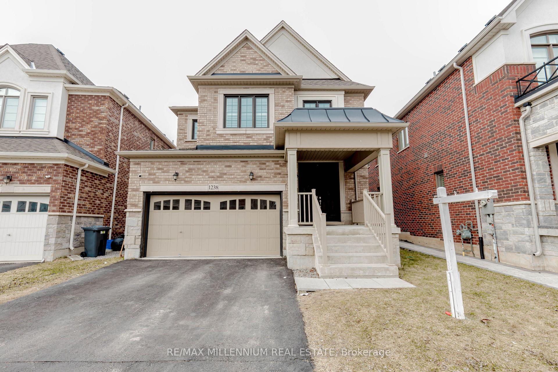 Photo 1 of 1238 Bowell Crescent, Milton, Ford — HOMEH