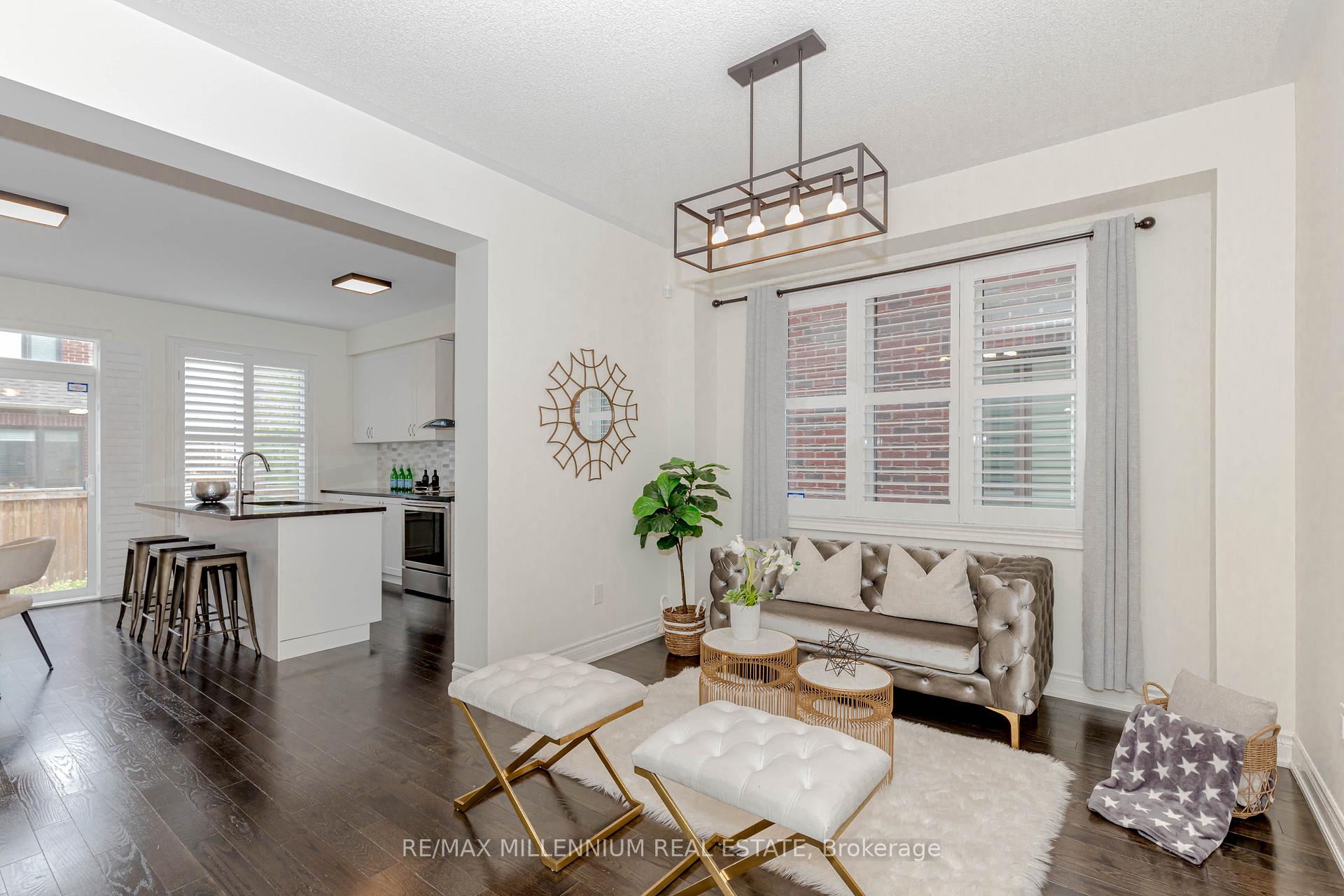Photo 9 of 1238 Bowell Crescent, Milton, Ford — HOMEH