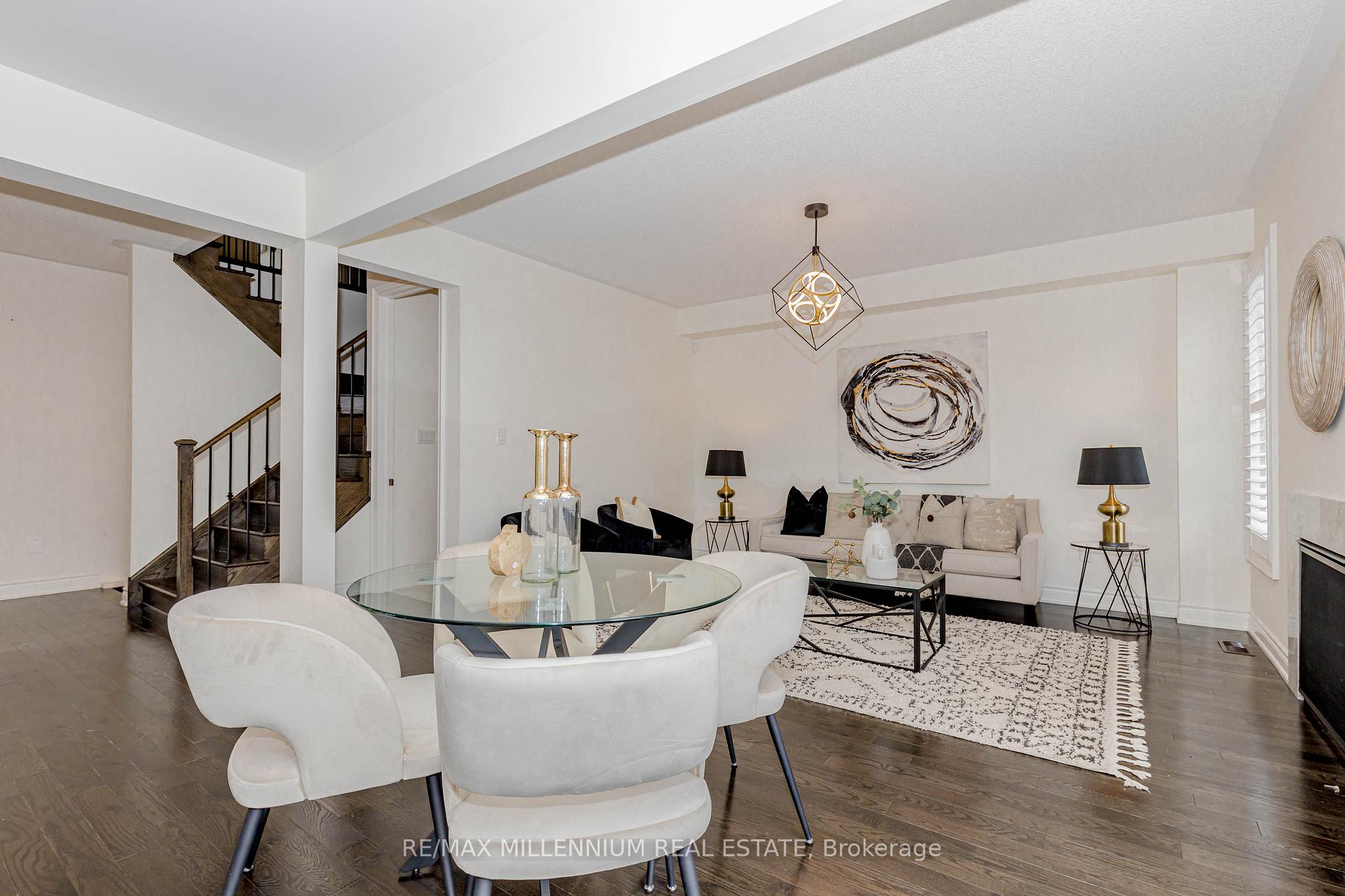 Photo 13 of 1238 Bowell Crescent, Milton, Ford — HOMEH