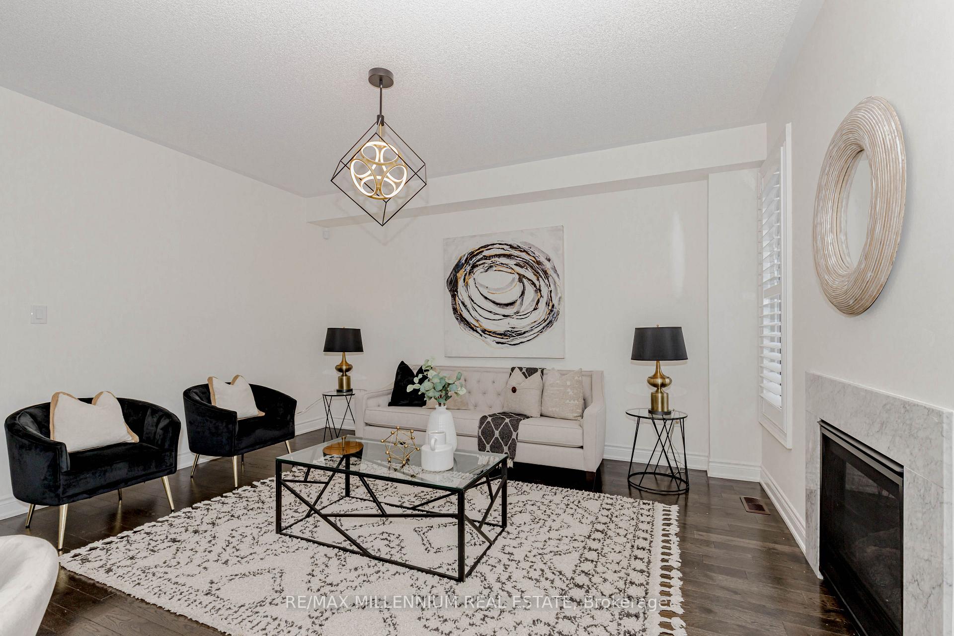 Photo 15 of 1238 Bowell Crescent, Milton, Ford — HOMEH