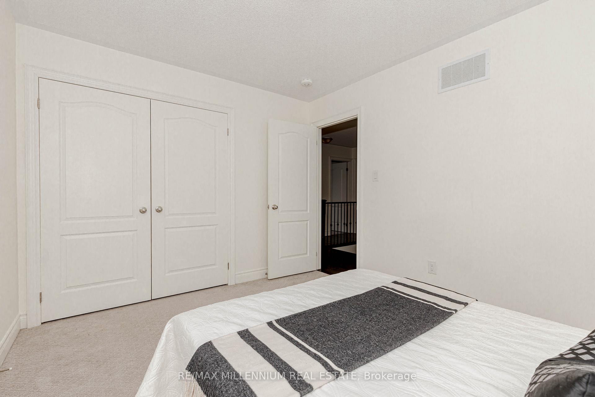 Photo 32 of 1238 Bowell Crescent, Milton, Ford — HOMEH